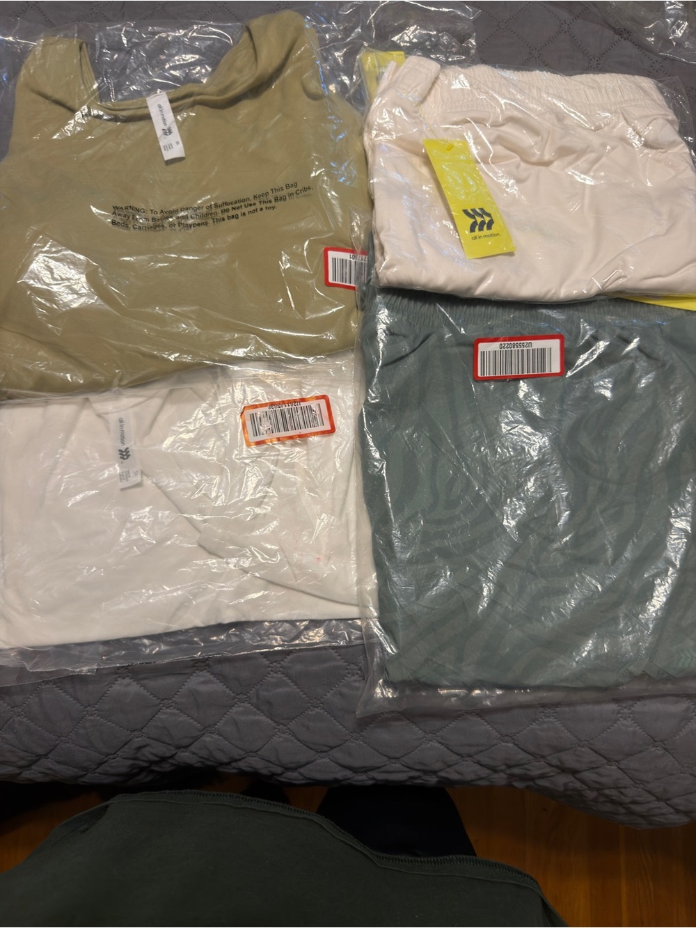 All in Motion 2x bundle- 2 pair of shorts, 2 tanks Size 2x